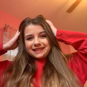 Meet your Posher, Vivian